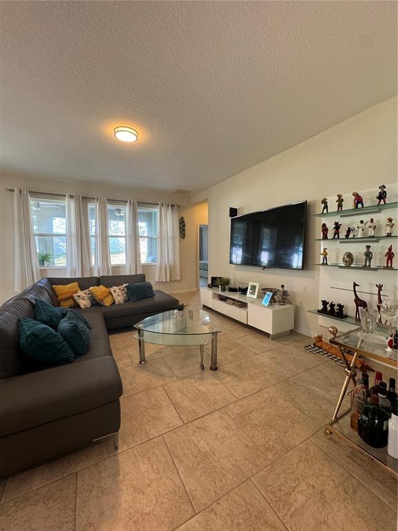 Foto del edificio - 14645 Magnolia Ridge Loop