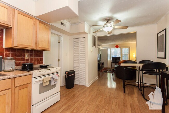 Foto del edificio - 1634 N Cleveland Ave