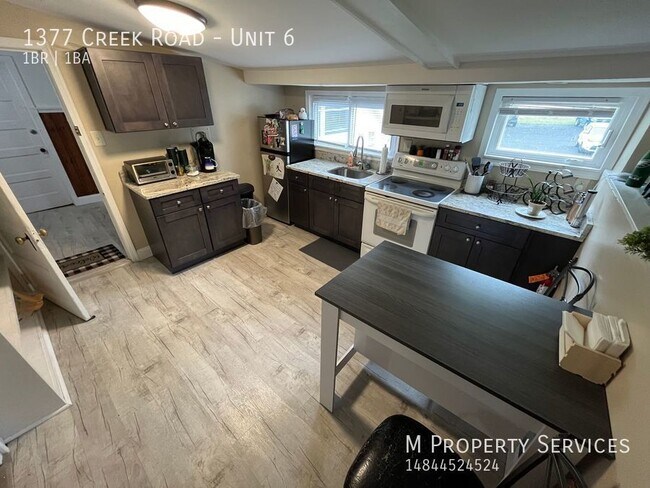 Foto del edificio - Cozy One Bedroom Apartment Available for R...