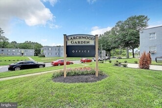 Building Photo - 8204 S 82nd St