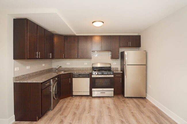Foto del edificio - 3539 N Broadway