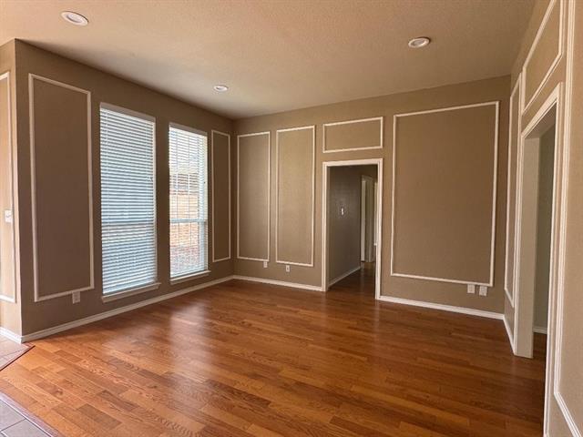 Building Photo - 2069 Whispering Cove