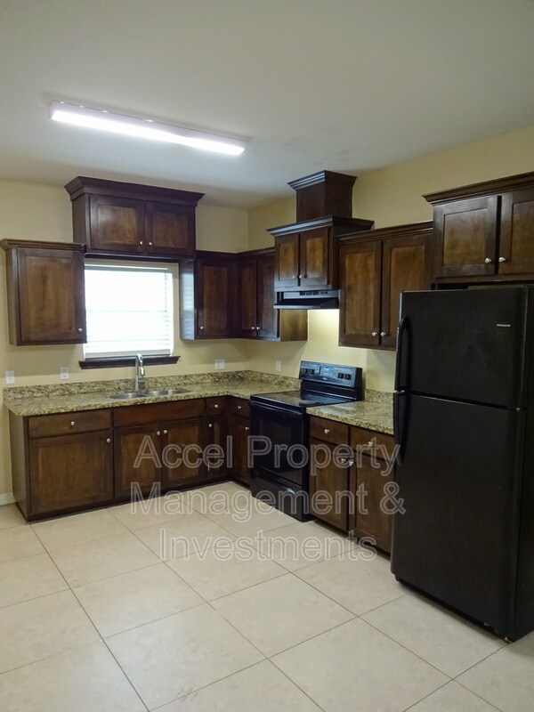 Foto del edificio - 2506 E Garfield Ave