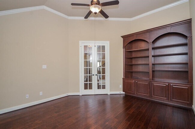 Foto del edificio - 510 McAllister Ave