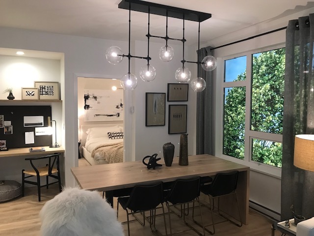 Dining/ work space - 3018 St. George St