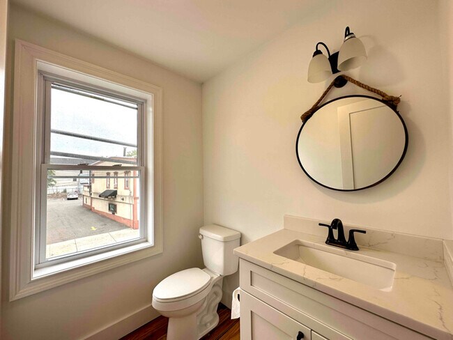 Building Photo - 209 Frank E Rodgers Blvd S