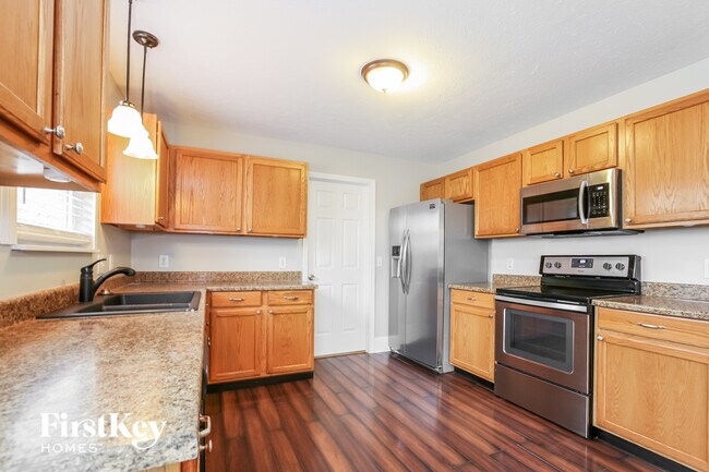 Foto del edificio - 19438 Paxson Pl