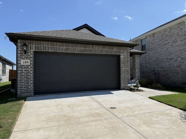 Foto del edificio - 109 Greenbriar Dr