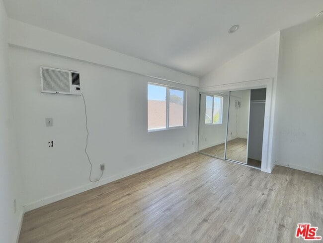 Building Photo - 1732 Crenshaw Blvd