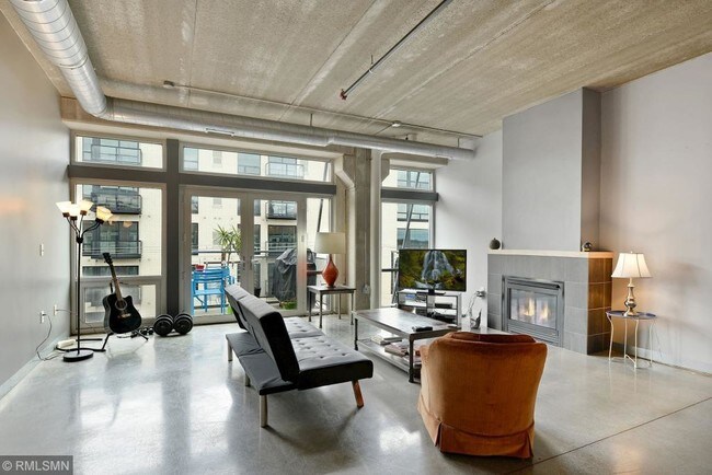 Foto del edificio - 710 S 4th St