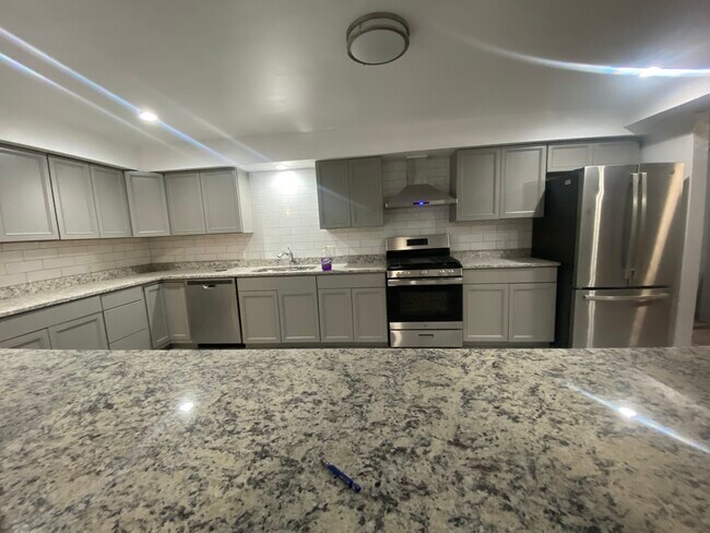 Foto del edificio - 3422 Vestal Rd