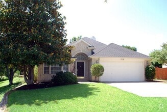 Building Photo - 12801 Conifer Ln