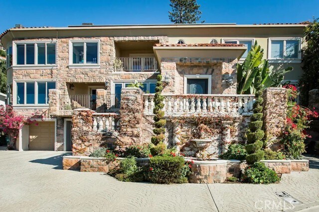 Primary Photo - 410 Blumont St