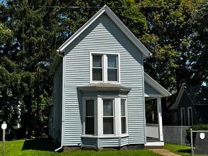 Building Photo - 268 Jefferson Ter
