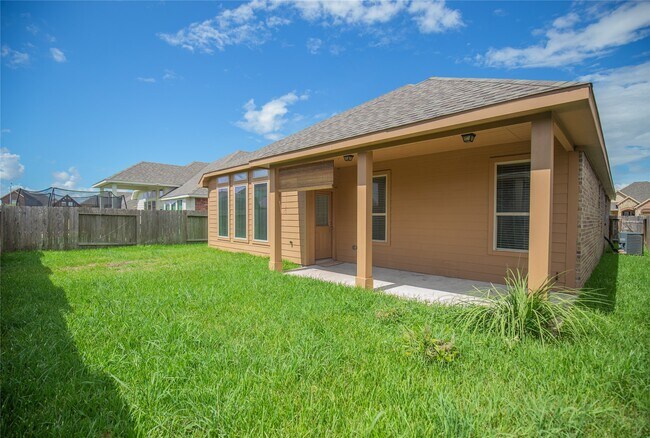 Foto del edificio - 311 Lockridge Hill Ln