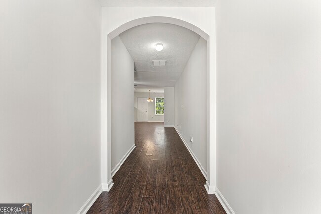 Foto del edificio - 1250 Brookstone Rd