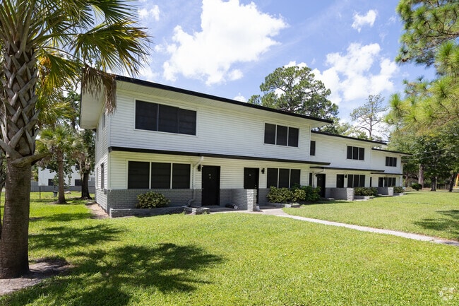 Building Photo - Ortega Village