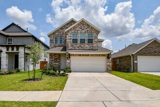 Building Photo - 7542 Coral Ter Dr