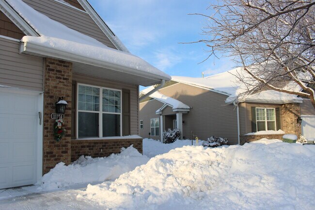 Foto del edificio - 11134 Goodhue St NE