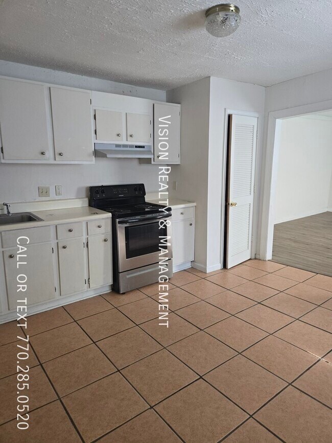 Foto del edificio - 1070 Ollie Cir NW