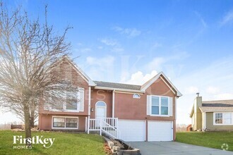 Building Photo - 1933 Clay Ridge Dr