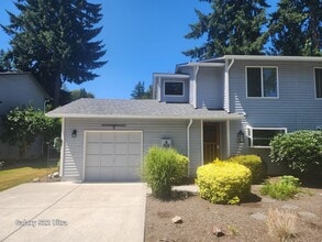 Building Photo - 805 142nd Pl SE
