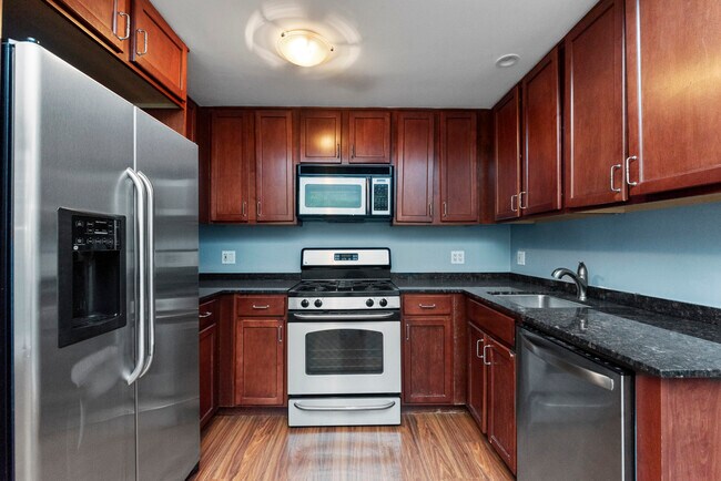 Foto del edificio - 2300 N Commonwealth Ave