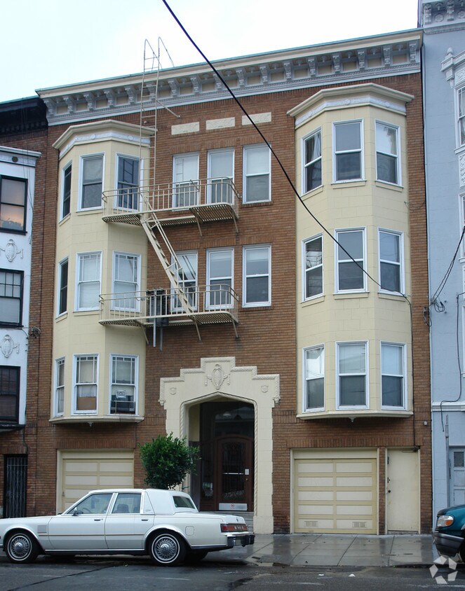 Primary Photo - 555 Broderick St