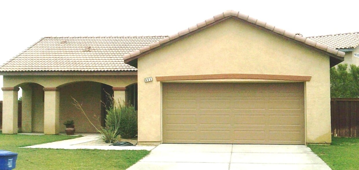Primary Photo - Charming 3 bed / 2 bath Home for Rent
