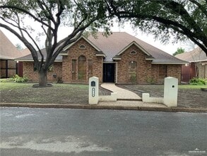 Building Photo - 8 E Cherokee Ave