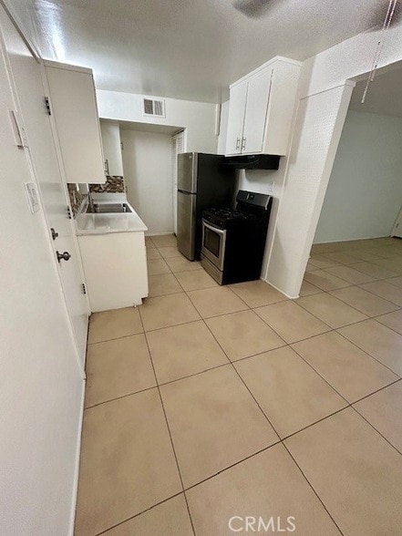 Foto del edificio - 37111 Cathedral Canyon Dr