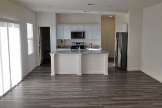 Building Photo - 3022 Spindletree Ln