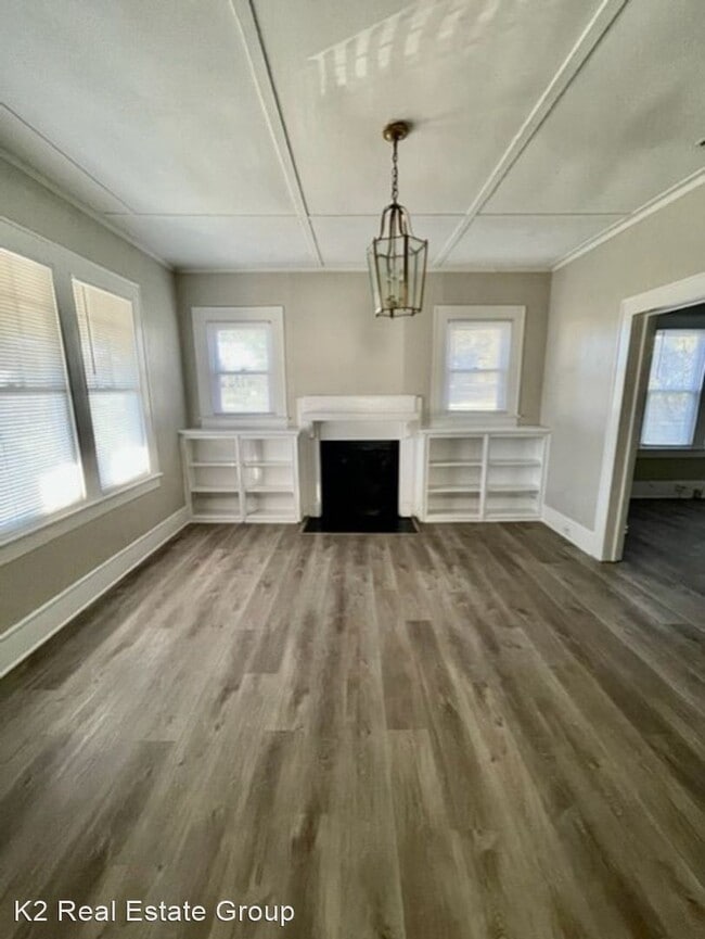 Building Photo - 3 br, 2 bath House - 910 W Airline Ave