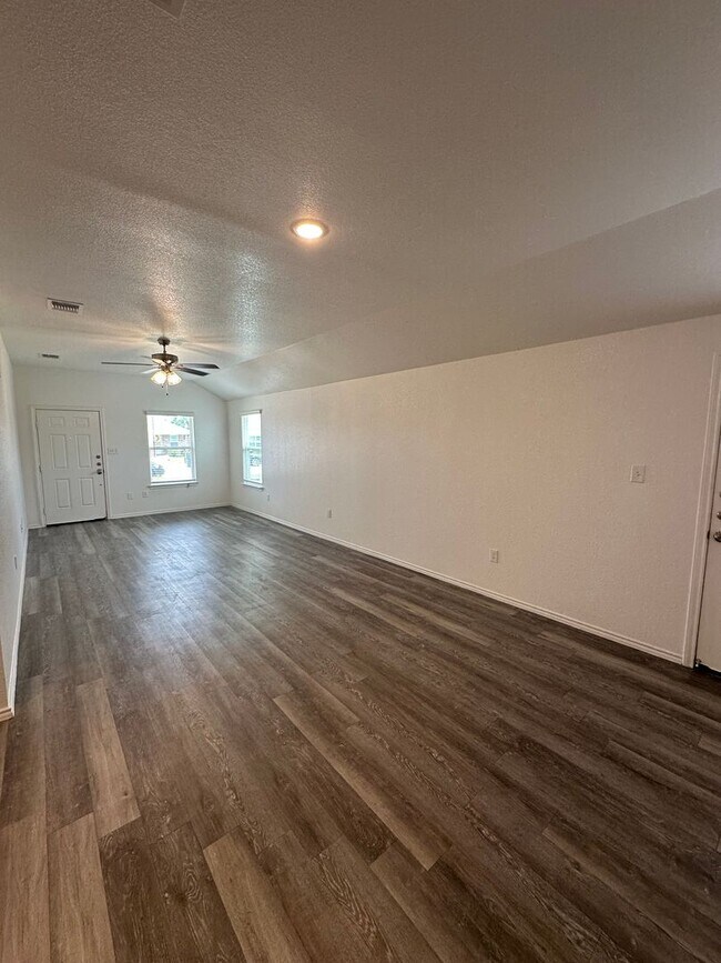 Foto del edificio - 3bd/2ba in Temple TX
