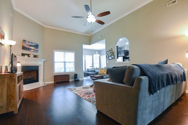 Foto del edificio - Pet Friendly Three Bedroom!