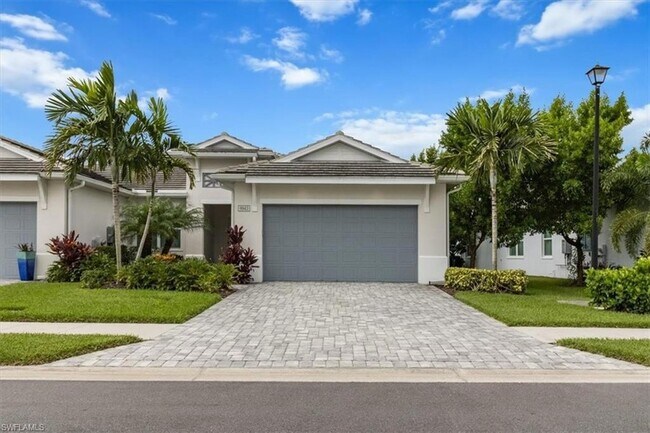 Building Photo - 8943 St Lucia Dr