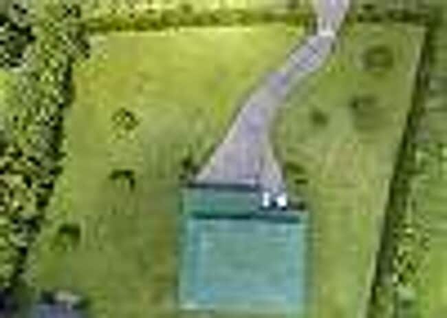 Foto del edificio - Estate on 1 acre 3 bedroom 2.5 baths and attached 2 car garage