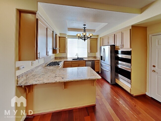 Building Photo - 5518 Le Franc Dr