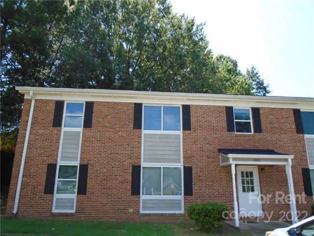 Primary Photo - 1001 Sims Cir
