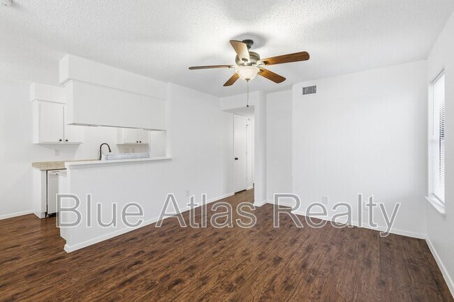 Building Photo - 5104 Herrick Ct