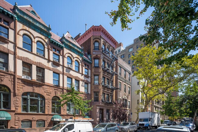 Foto del edificio - 327 W 85th St