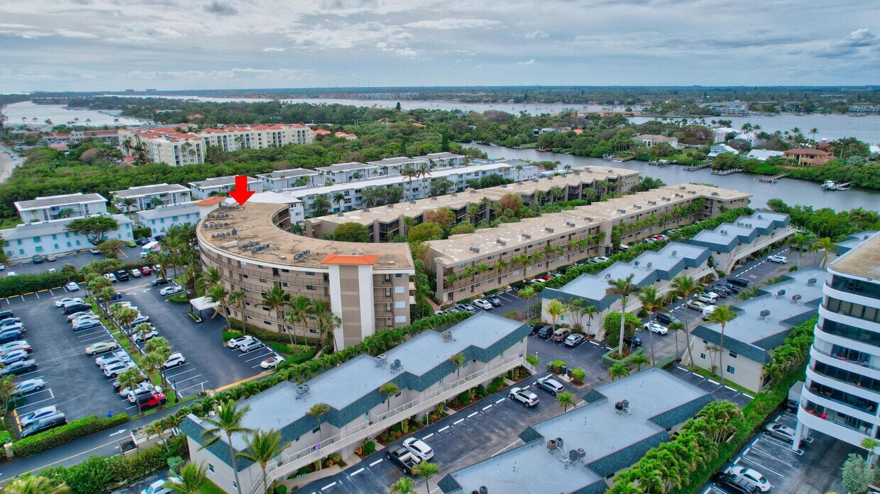 Primary Photo - 3605 S Ocean Blvd