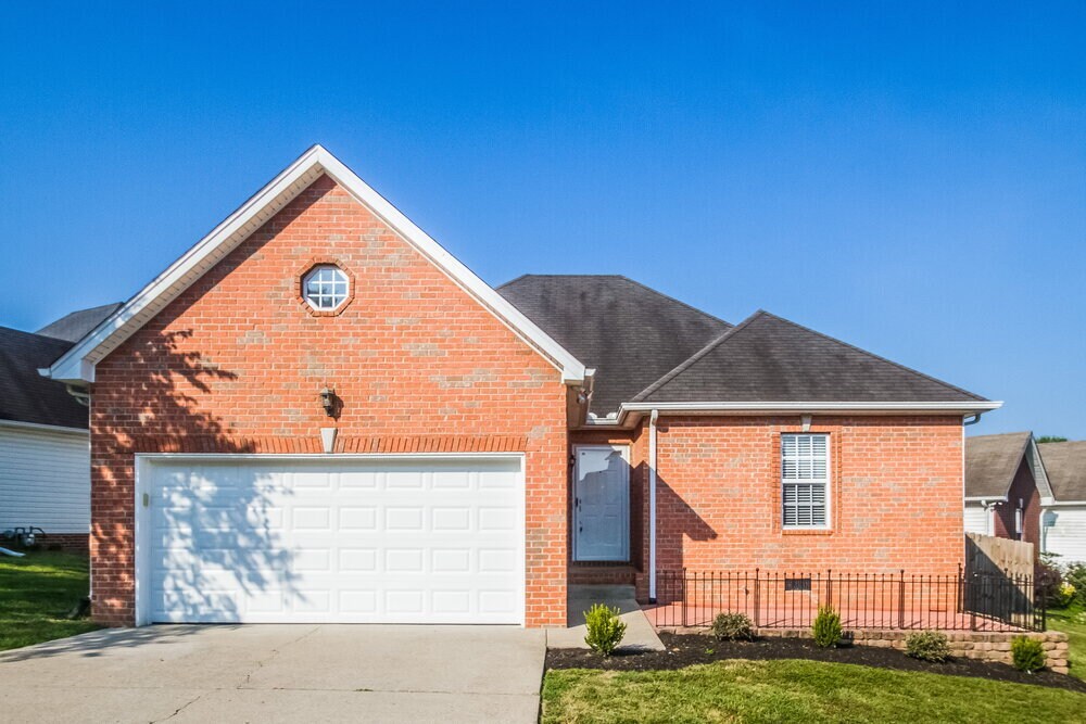 Foto principal - 277 Iris Dr