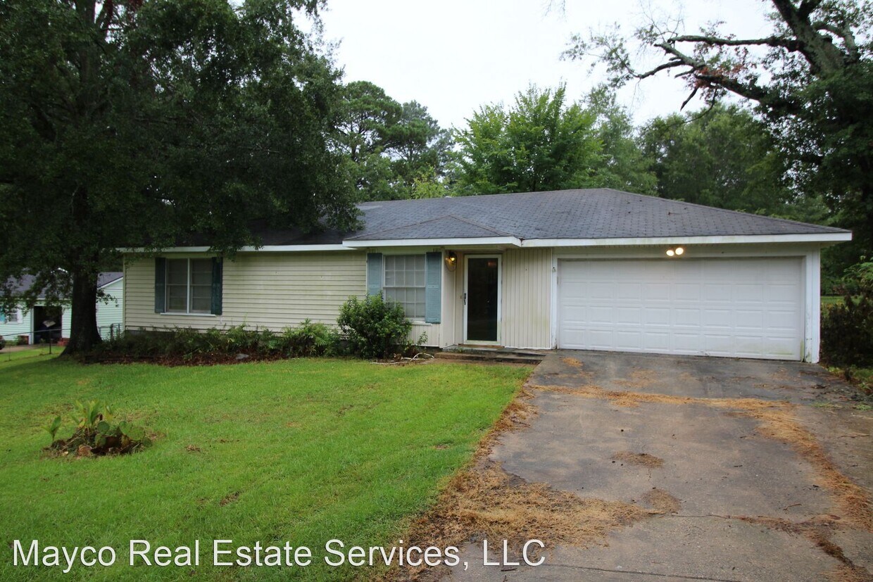 2 br, 1 bath House 1819 Shady Ln. House Rental in Shreveport, LA
