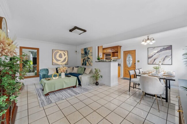 Foto del edificio - 2304 E 14th St