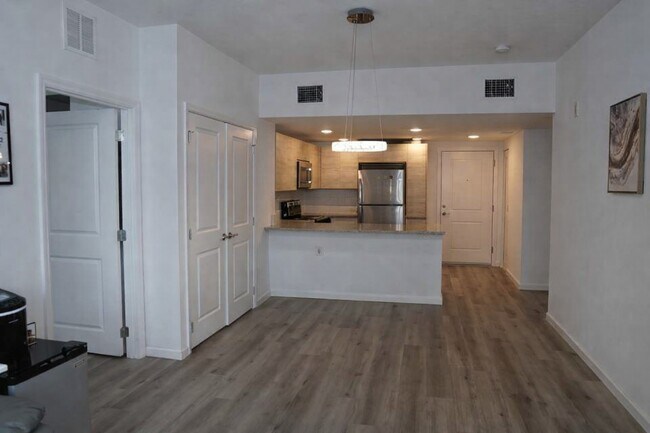 Foto del edificio - 1210 Southstation Pl