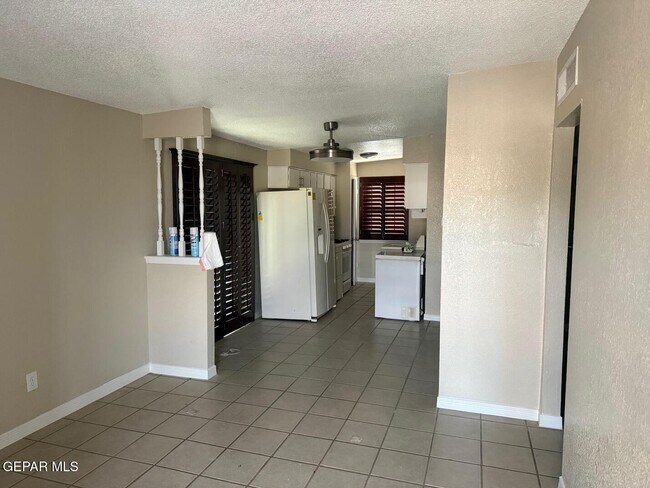 Foto del edificio - 8877 Dulce Cir