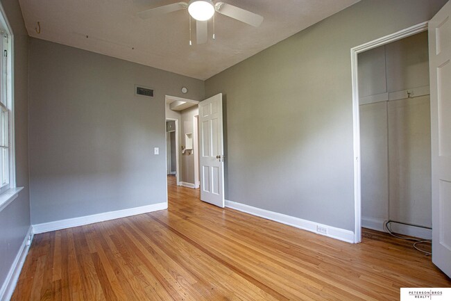 Building Photo - 2034 N 49th St