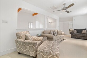 Building Photo - 4166 Old Lazy River Rd