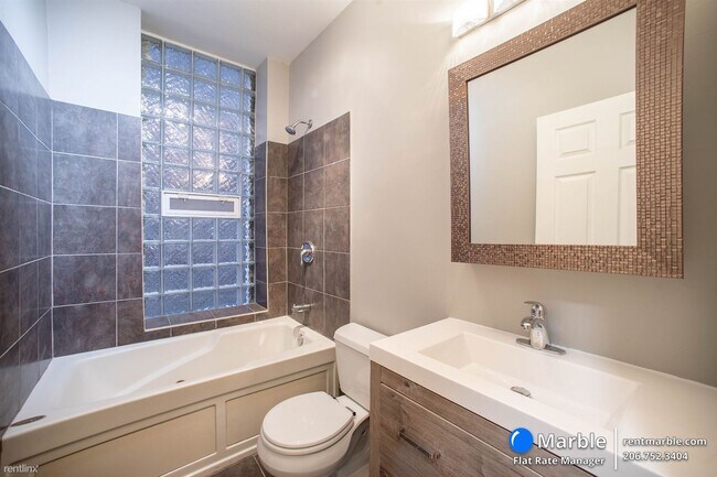 Building Photo - 3 br, 2 bath House - 5615 S Wabash Ave 1